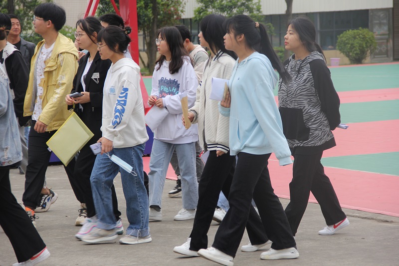 常德德才科技职业学校,常德招生就业,电子商务专业学校,专业学校报考哪里好